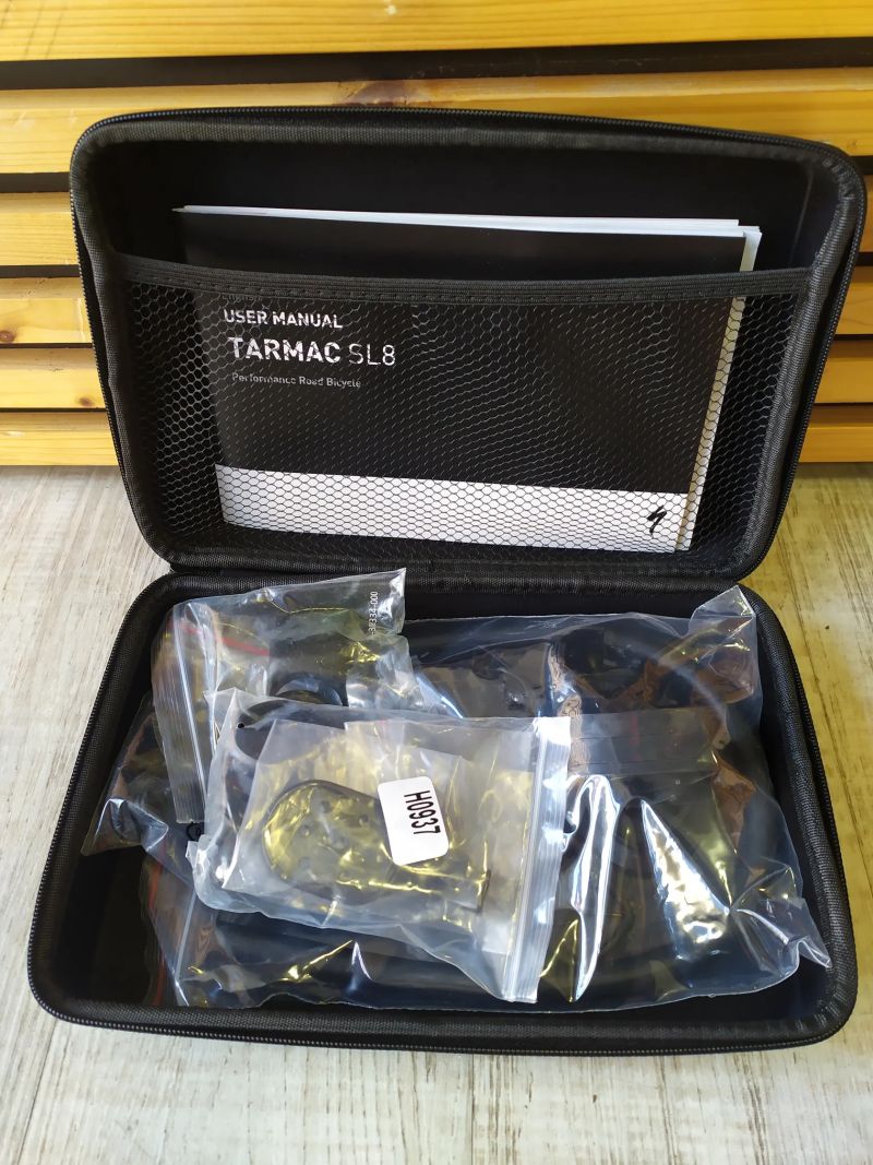 TARMAC SL8 + RAPIDE KOKPIT