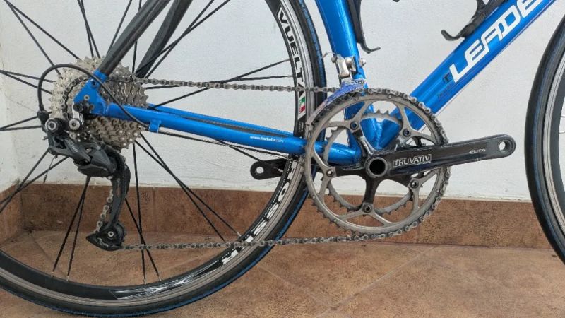 Leader Fox Lead Stage