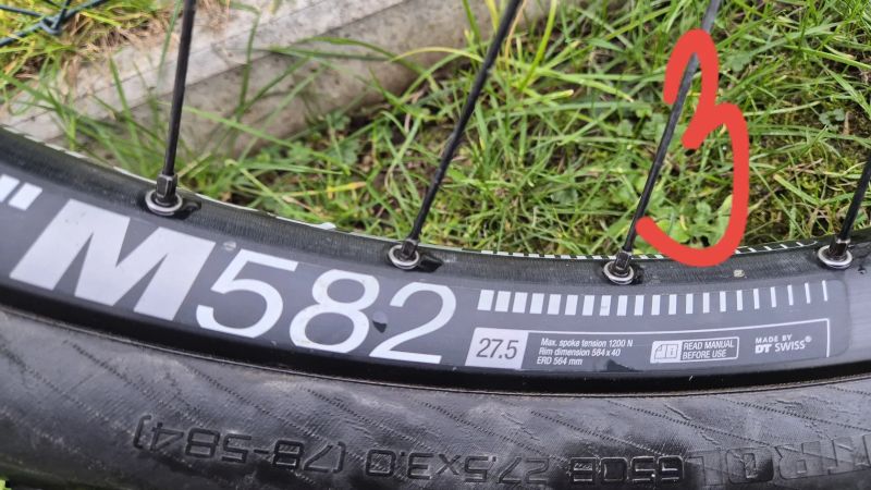 Zapletená kola 27,5 650B 2x přední+2x zadní