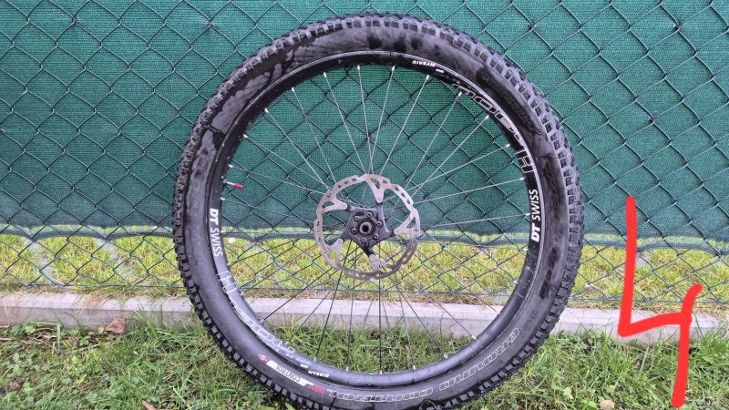 Zapletená kola 27,5 650B 2x přední+2x zadní