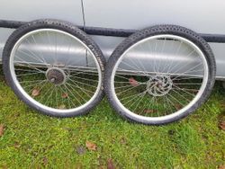 Zapletená kola 27,5 . 