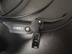 Brzdy SRAM DB8 přední+ zadní + kotouče centerline