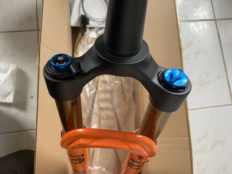 Fox 32 SC Factory Kashima 29” 100mm