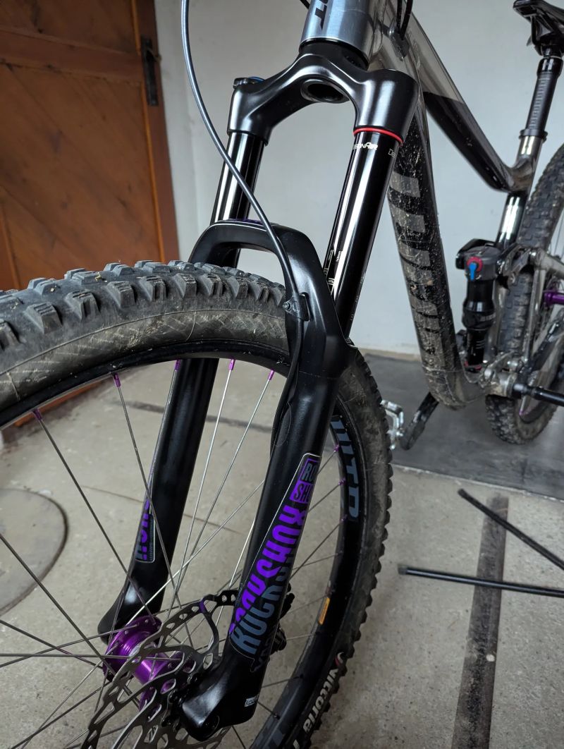 Rock Shox Yari RC 29" 160mm