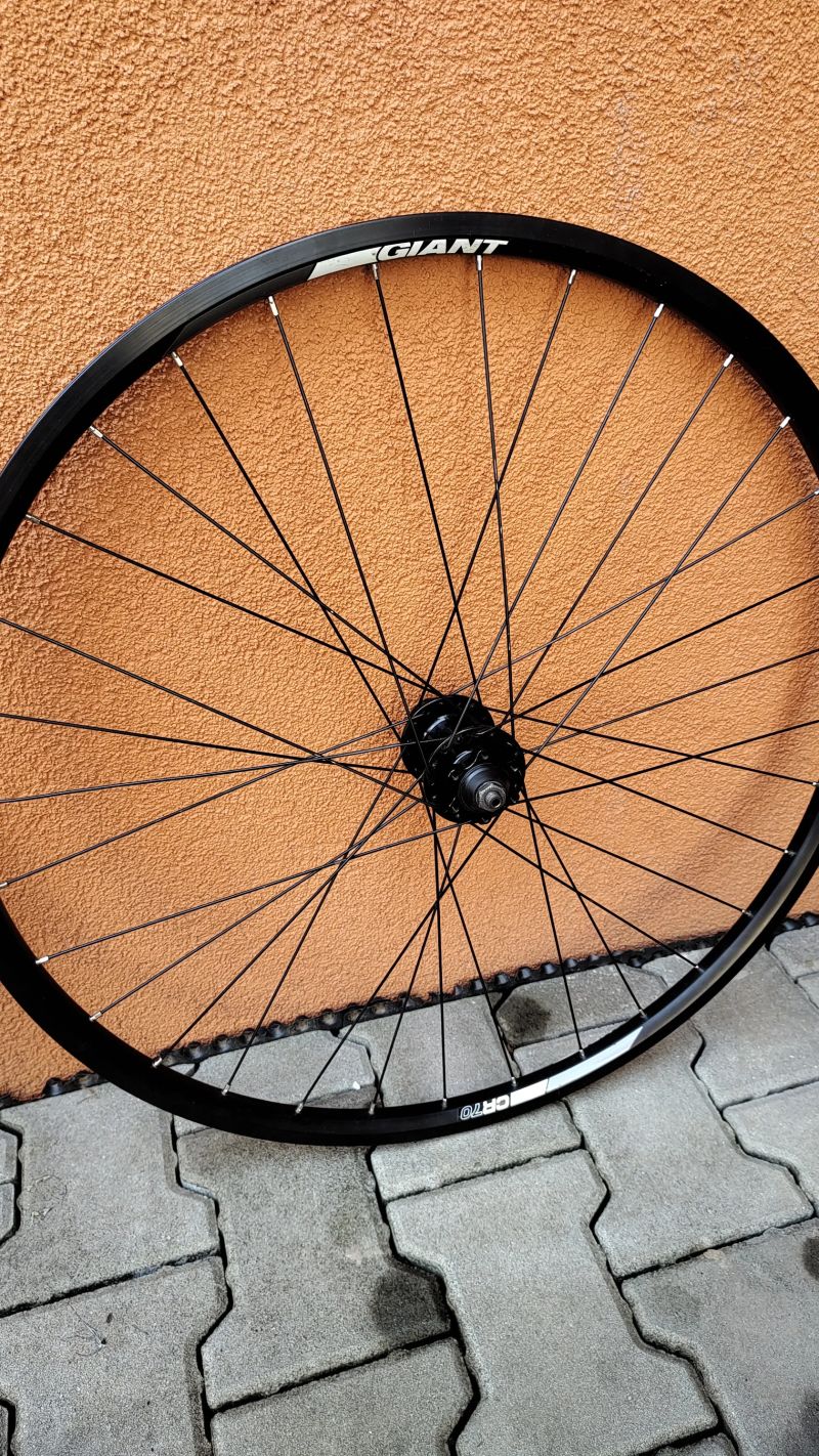 gravel vyletená kola Gaint CR70 