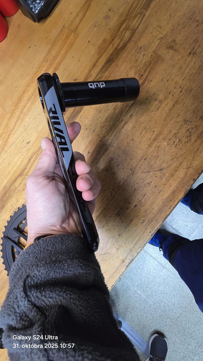 Predam Sram Rival E1 kľuky 170mm ,prevodnik 48-35