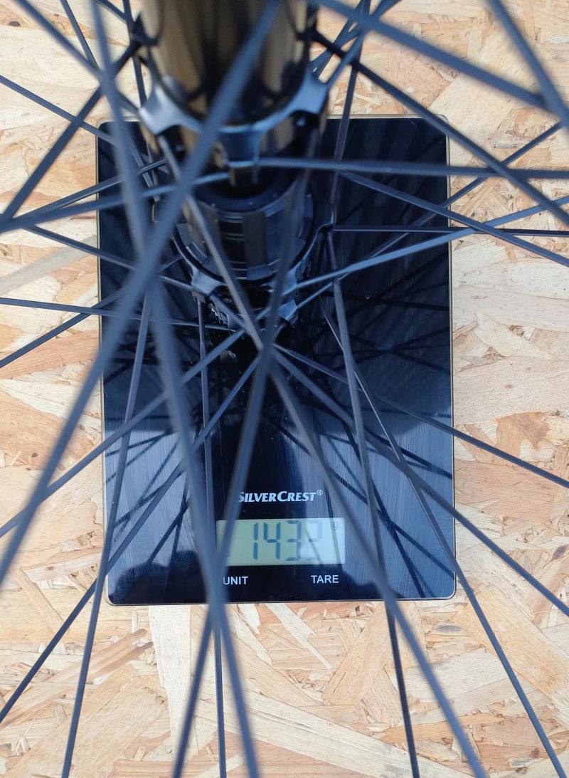 Silniční/ Gravel karbonová kola 1433 g – Shimano 10/11 → MS/XDR