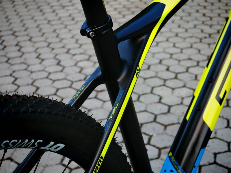 GT Zaskar Pro Carbon 