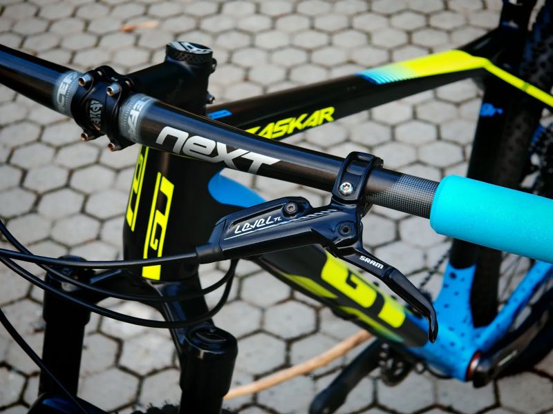 GT Zaskar Pro Carbon 