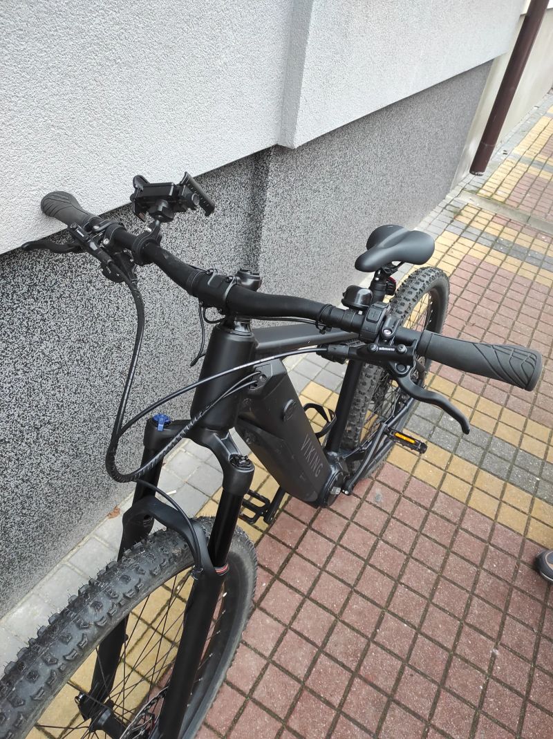 Horské elektrokolo VIKING MTB Pro Black - M/20" MTB