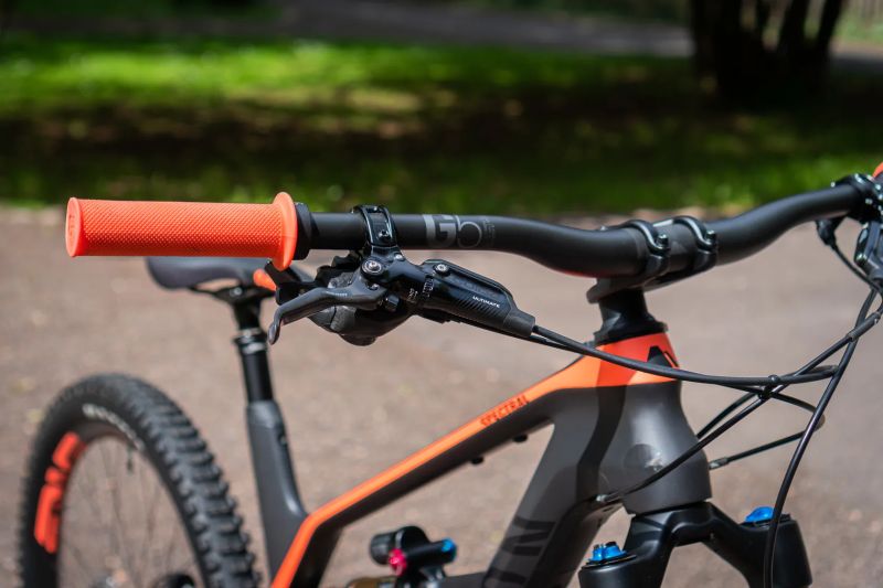 Canyon Spectral CFR 9.0 Ltd