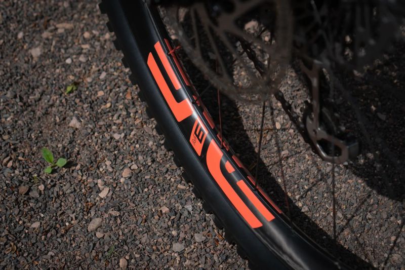 Canyon Spectral CFR 9.0 Ltd