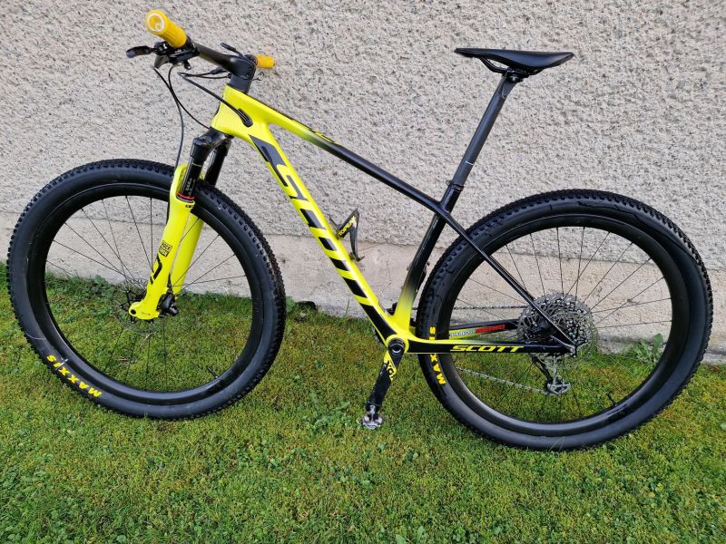 Scott Scale RC 900 World Cup, size M, váha 9,2 kg