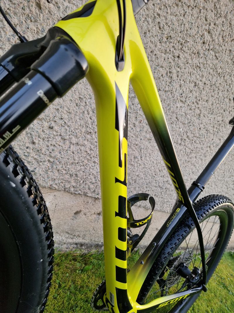 Scott Scale RC 900 World Cup, size M, váha 9,2 kg