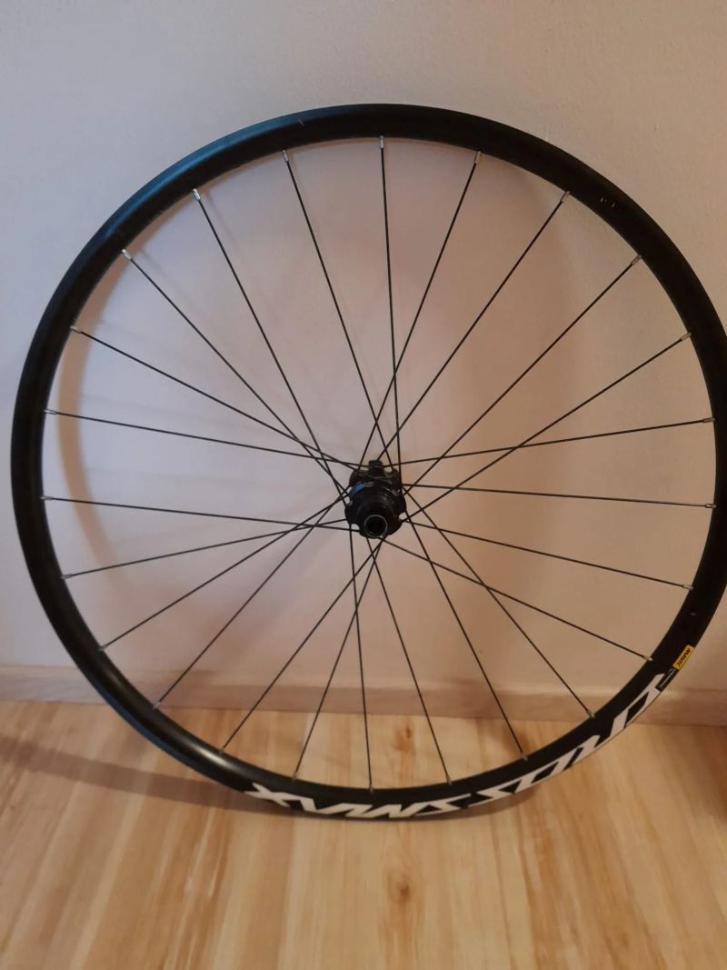 Zadní zapletené kolo Mavic Crossmax 29'' - 12x142mm ořech XD 