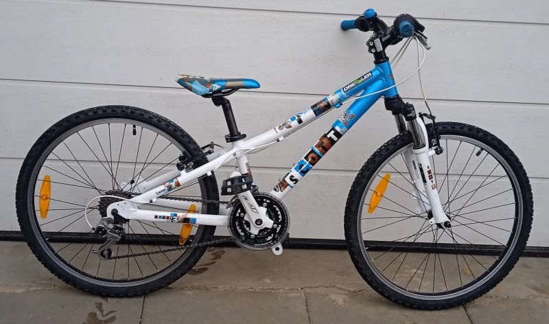 Scott Junior 24 Contessa