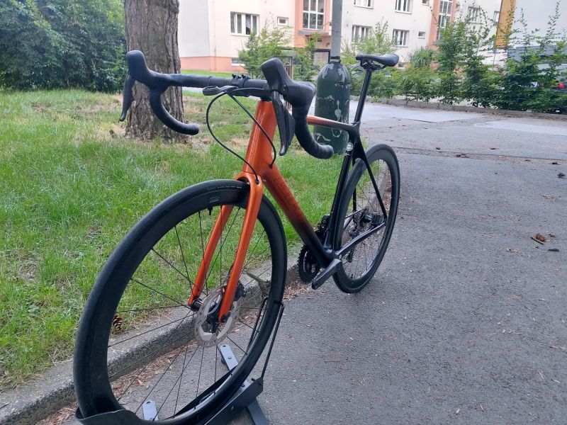 Prodám Giant TCR Advanced Pro Disc 0 Ultegra Di2 model 2022, velikost L