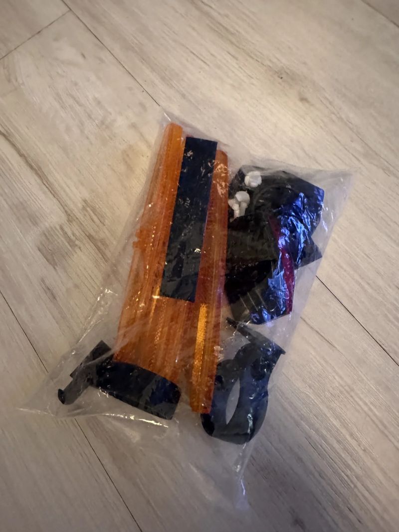 Superior XP 909, velikost S