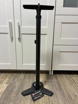 Author hustilka nožní