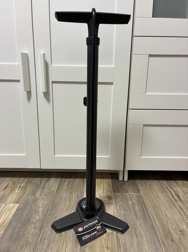 Author hustilka nožní