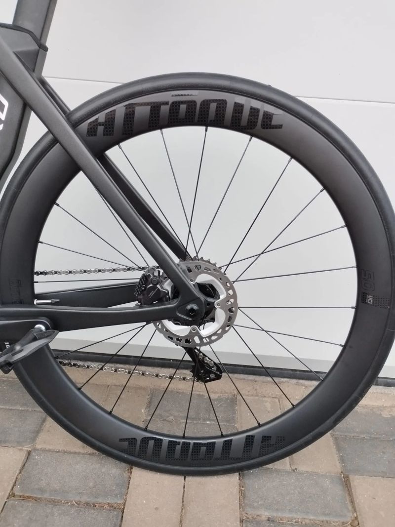 GUSTO DURO Shimano Ultegra Di2 
