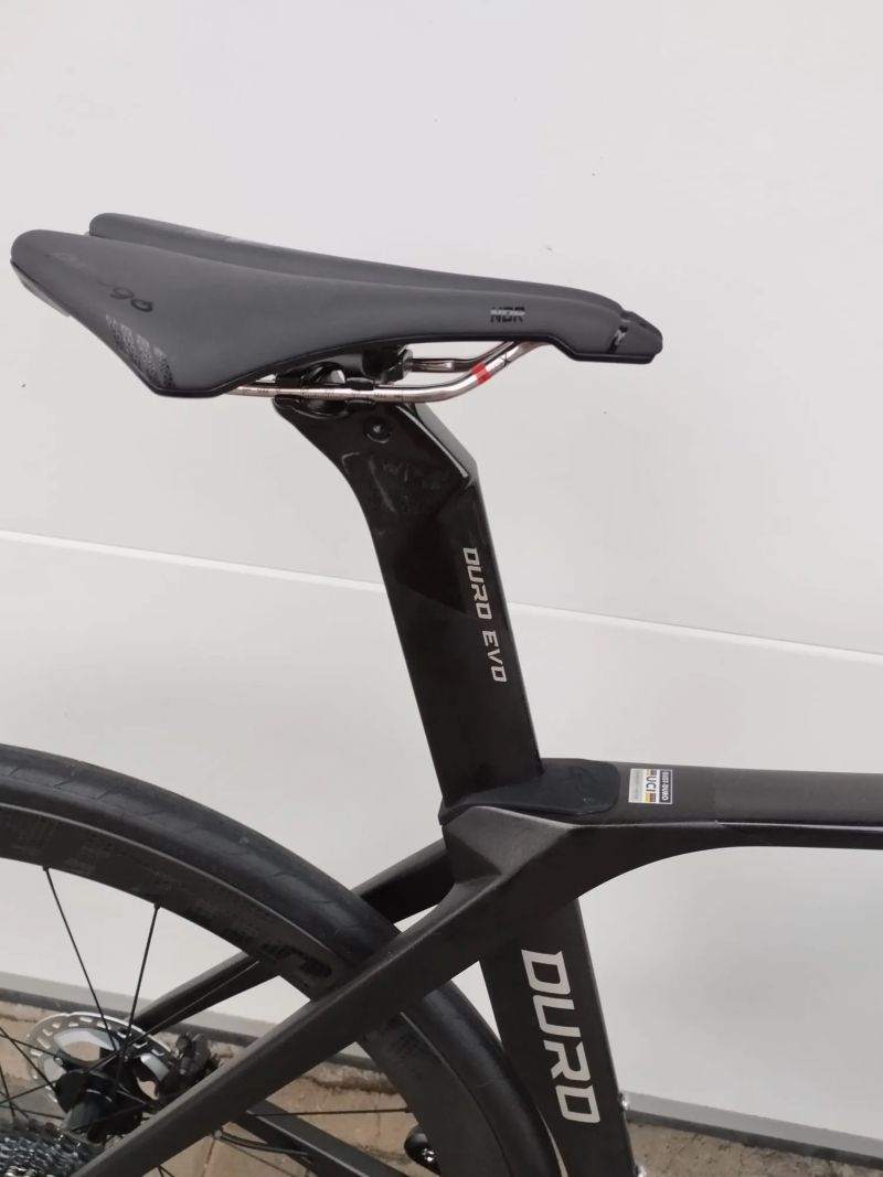 GUSTO DURO Shimano Ultegra Di2 