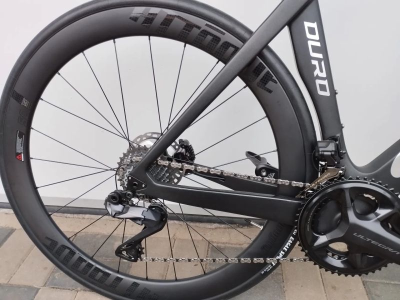 GUSTO DURO Shimano Ultegra Di2 