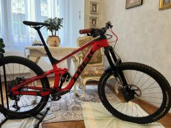 Trek Slash 7 Gen 5 vel. M/L