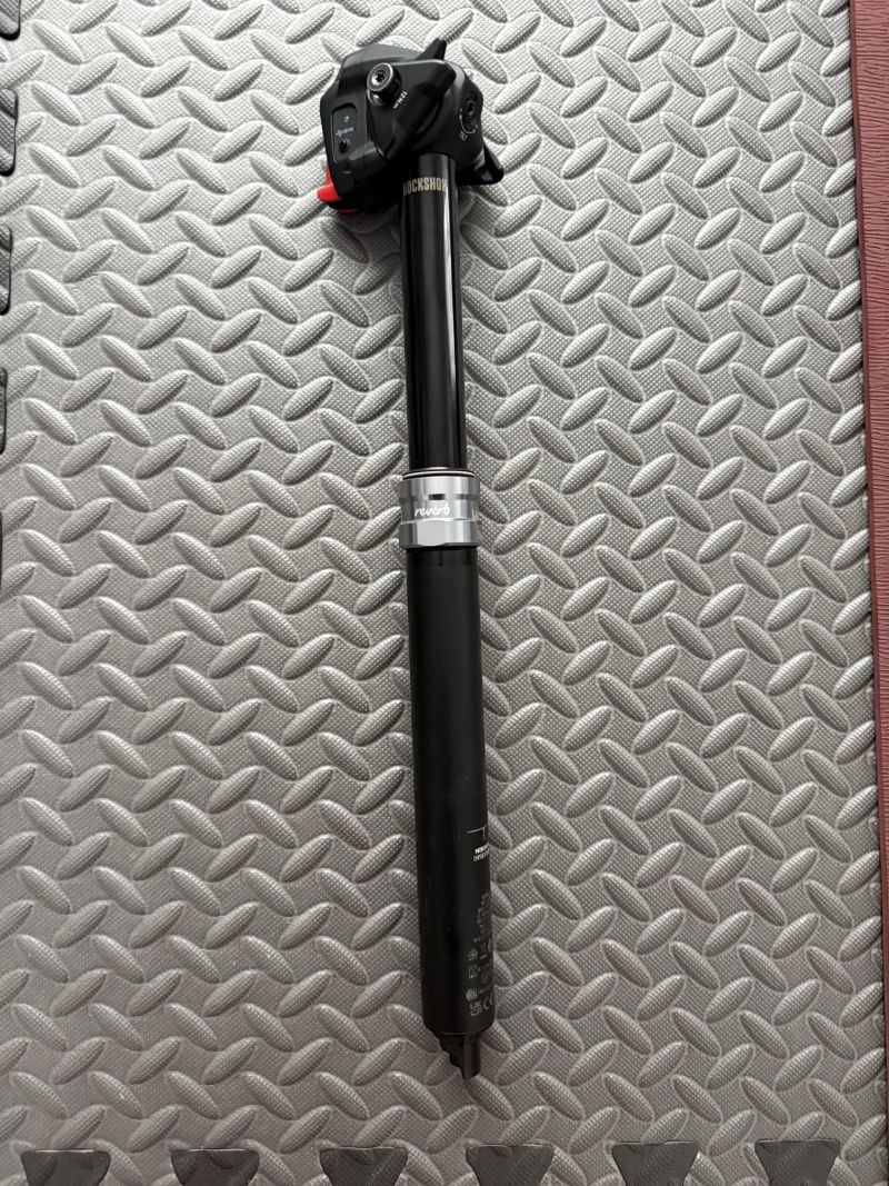 Rock Shox Reverb a1 AXS, délka 390 mm, průměr 30,9 mm, zdvih 125 mm 