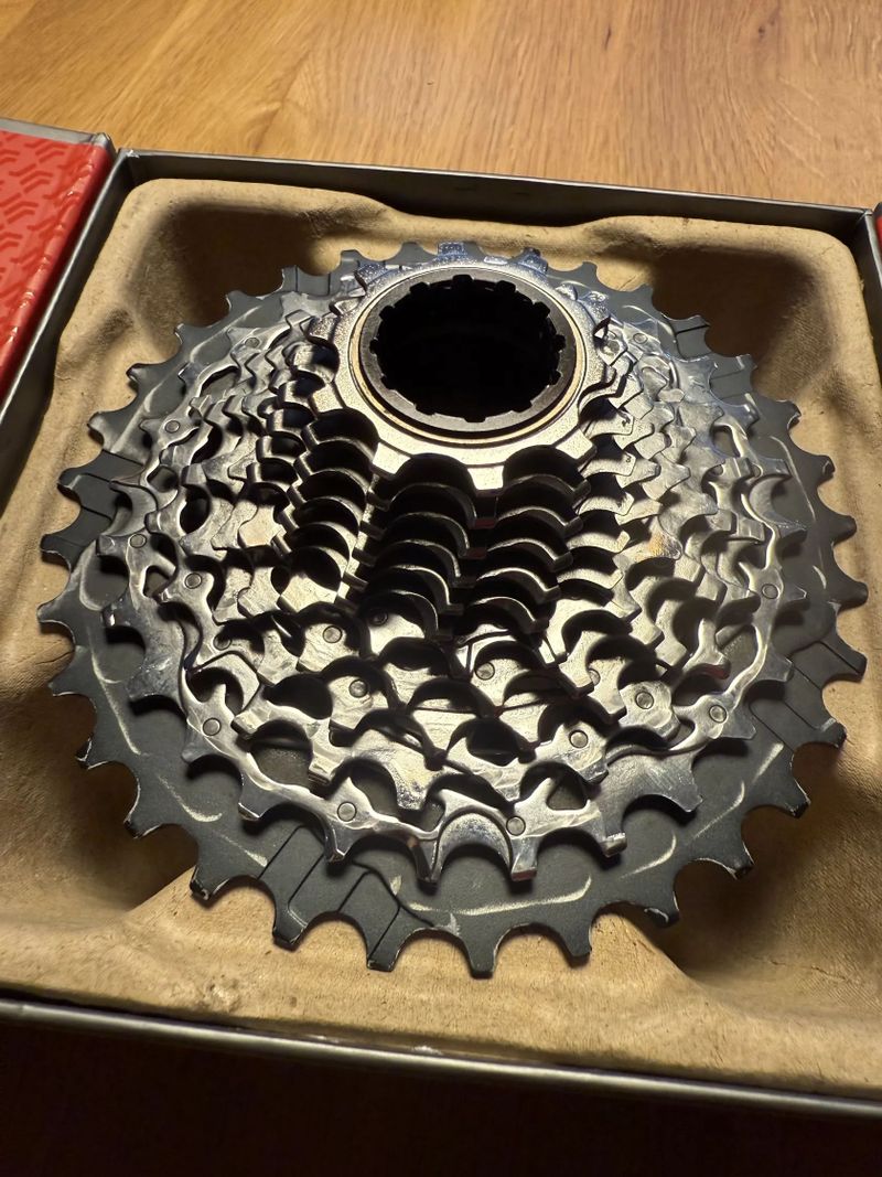 Sram Force XG-1270, 10-33, 12s