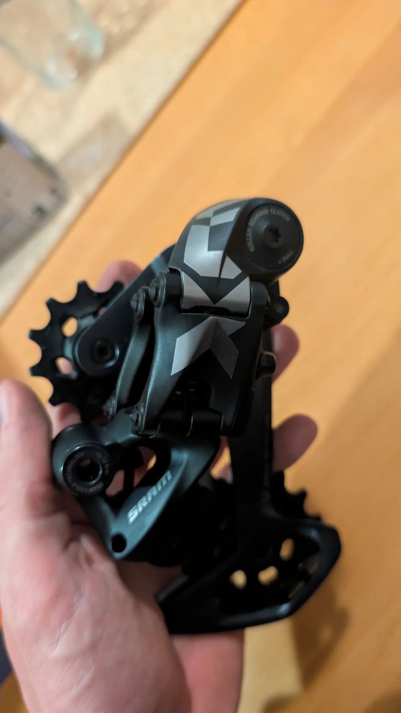 Přehazovačka SRAM X01 Eagle Lunar Polar 12 rychlostí 10-52z