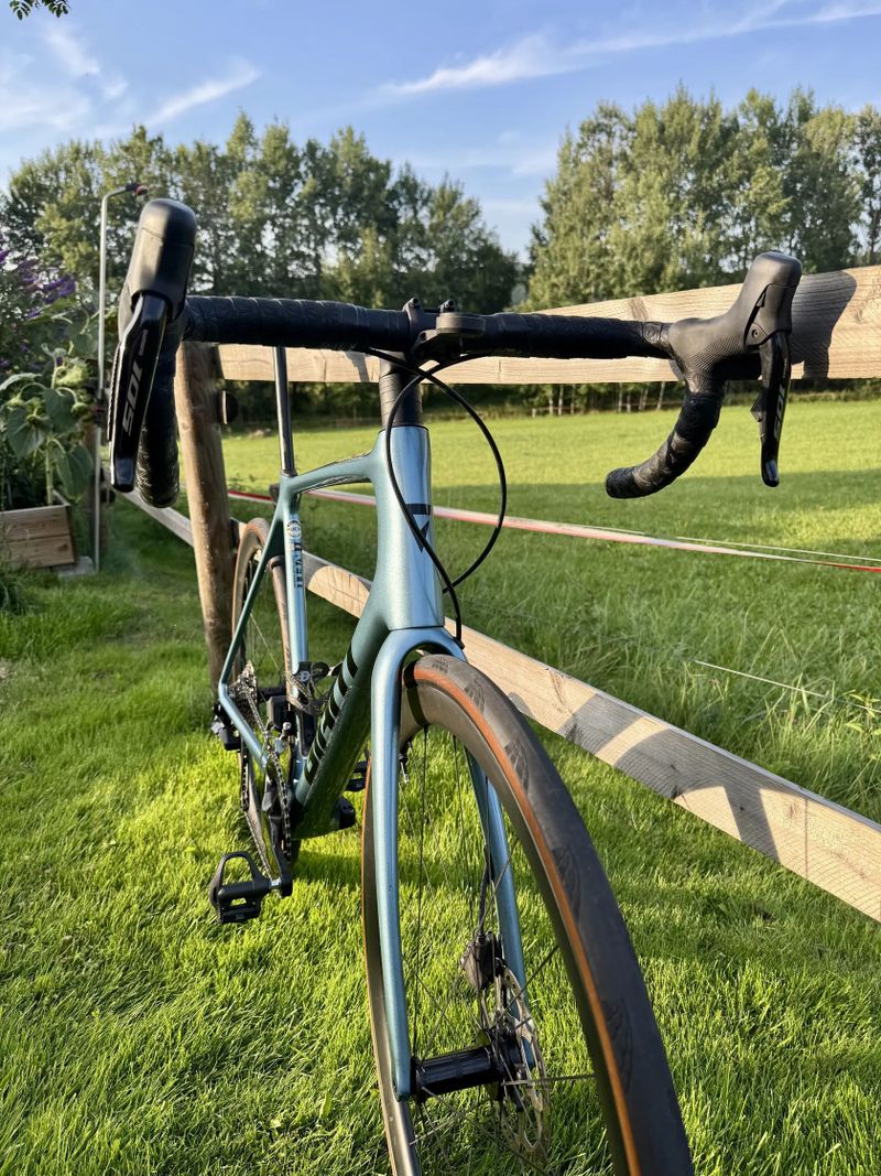 Giant TCR Advanced Pro Di2 (+wattmetr)