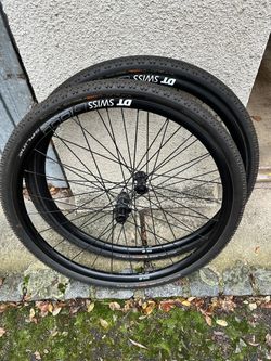 Záplety DT Swiss 1800 + pláště Schwalbe G One Bite 45mm