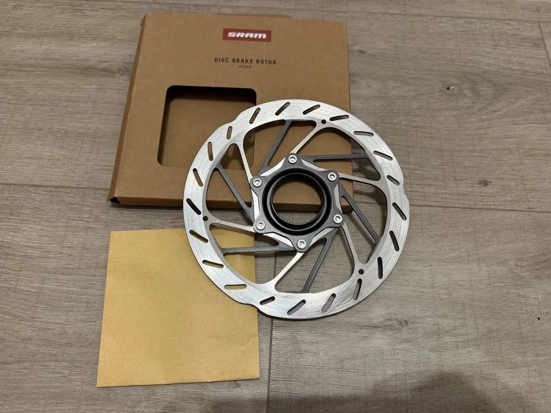 2x Brzdové kotouče Sram HS2 180mm + 160mm + 2x center lock matice