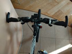 Prodám zachovalé 28" krosové kolo Leader Fox Corraline