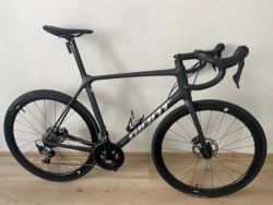 Giant TCR Advanced 1+ Disc Pro Compact 2021 + pedály Shimano