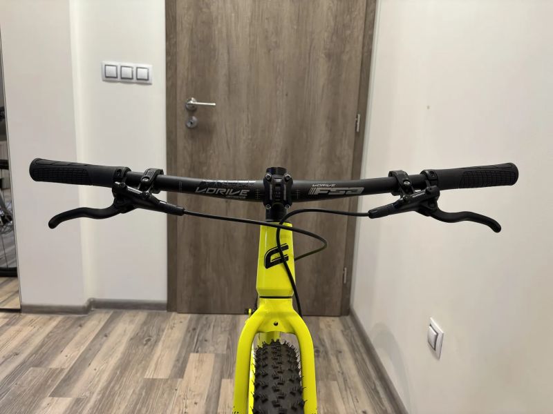 Crussis One Cross Hard