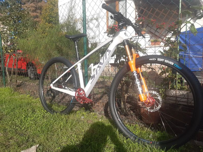 Lehké XCčko na 27,5kách ... ideální stroj na start