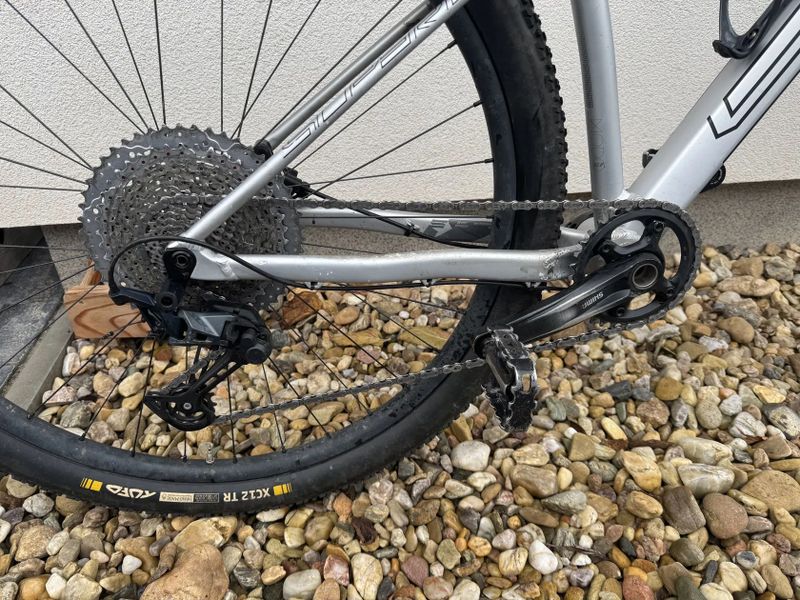 Superior Modo XP 919, vel. S