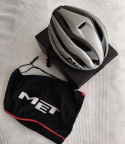 Met Trenta 3K Carbon