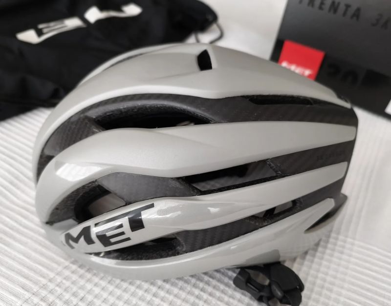 Met Trenta 3K Carbon