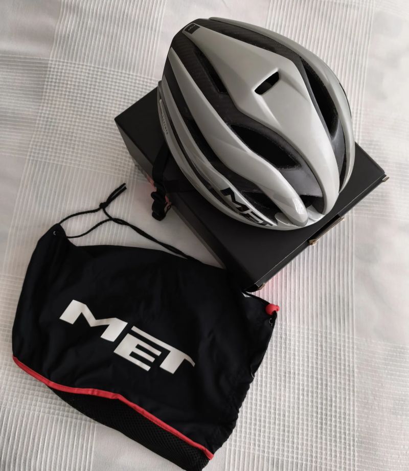 Met Trenta 3K Carbon