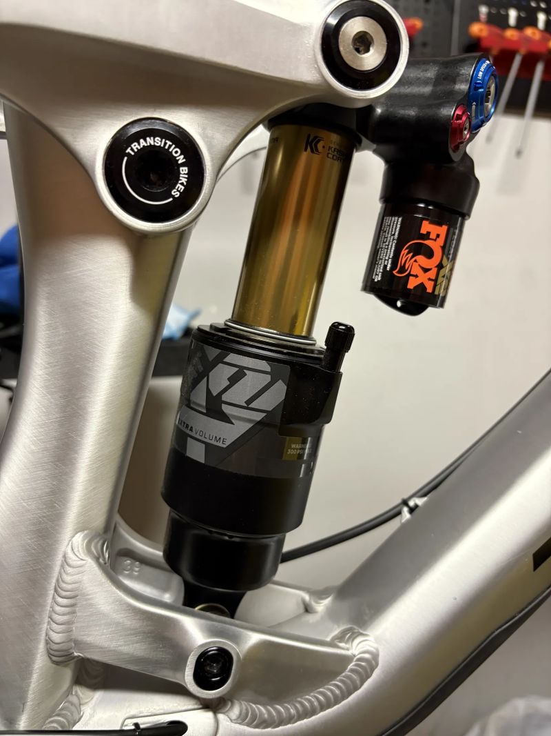 Fox Float X2 Factory 205x60