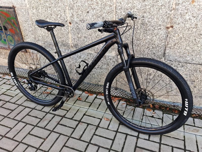 SPECIALIZED ROCKHOPPER 29" DEORE 1x10/RSHOX JUDY AIR, vel.S