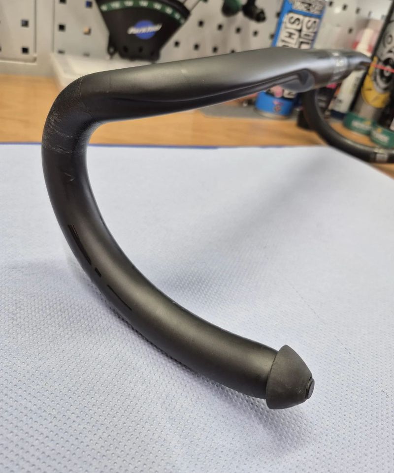 Enve řidítka 440mm