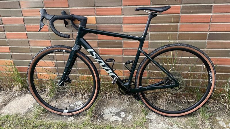 ISAAC TORUS 2024 vel. L na elektrice Rival1