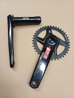 kliky SRAM RIVAL XPLR pro 1x12 délka 175mm, převodník 40zubů.