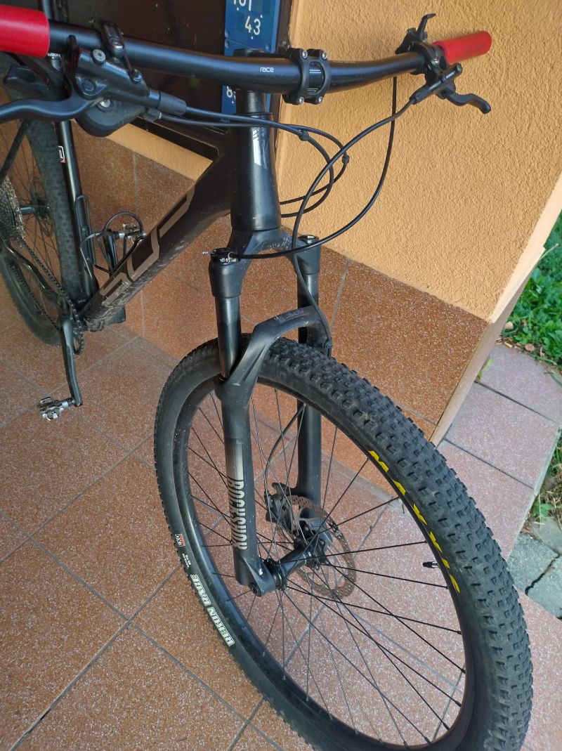 Superior 909 XP r. 2022 (vel. 21 pal., XL)