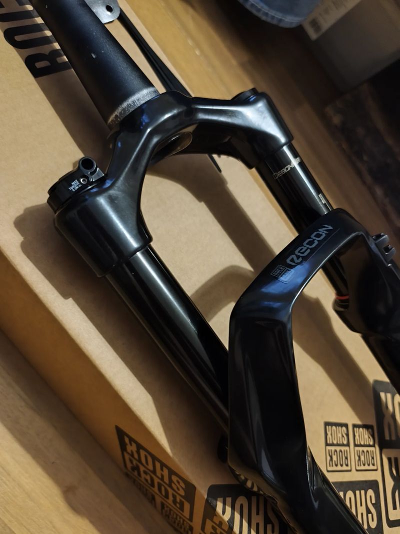 Vidlice RockShox Recon Gold RL - stav nové 