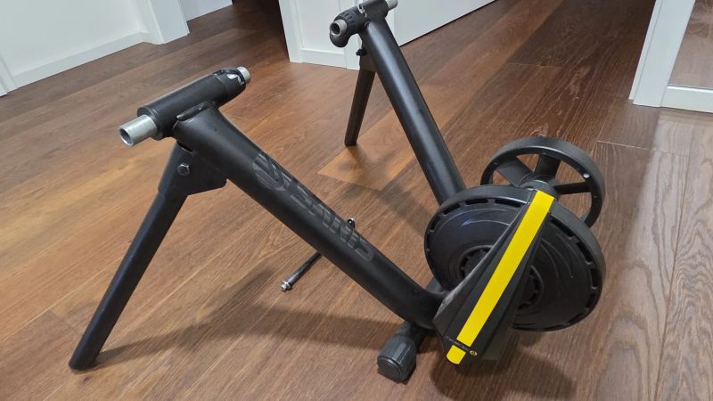 Smart trenazer Saris M2